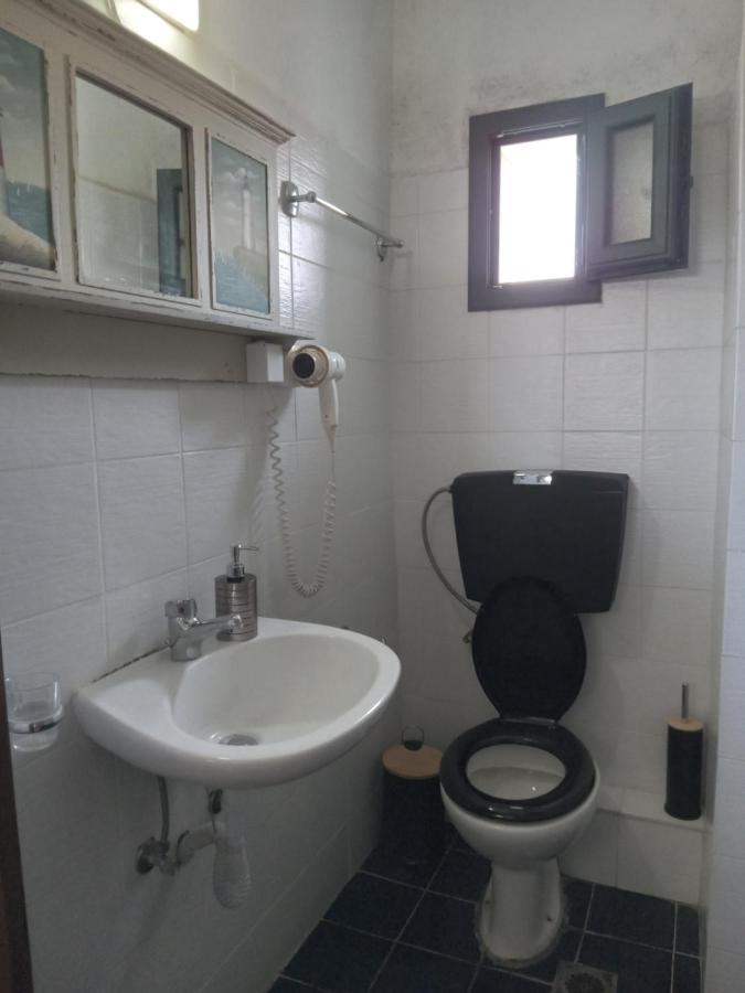 The White Rabbit Guesthouse Eco-Lodge "Cosy Apartment" Psakoudia Buitenkant foto